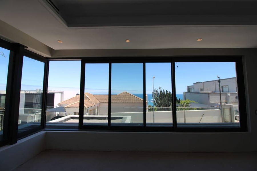 4 Bedroom Property for Sale in Camps Bay Western Cape